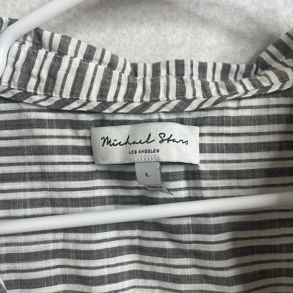 Michael Stars Los Angeles Striped Sleeveless Button Down Blouse L - Picture 3 of 7